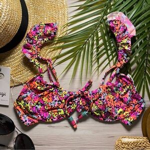 Maaji • Ditsy Floral Ruffle Underwire Pink Jadie Bikini Top